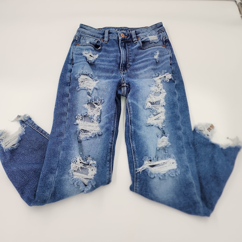 American Eagle Mom Straight Jean